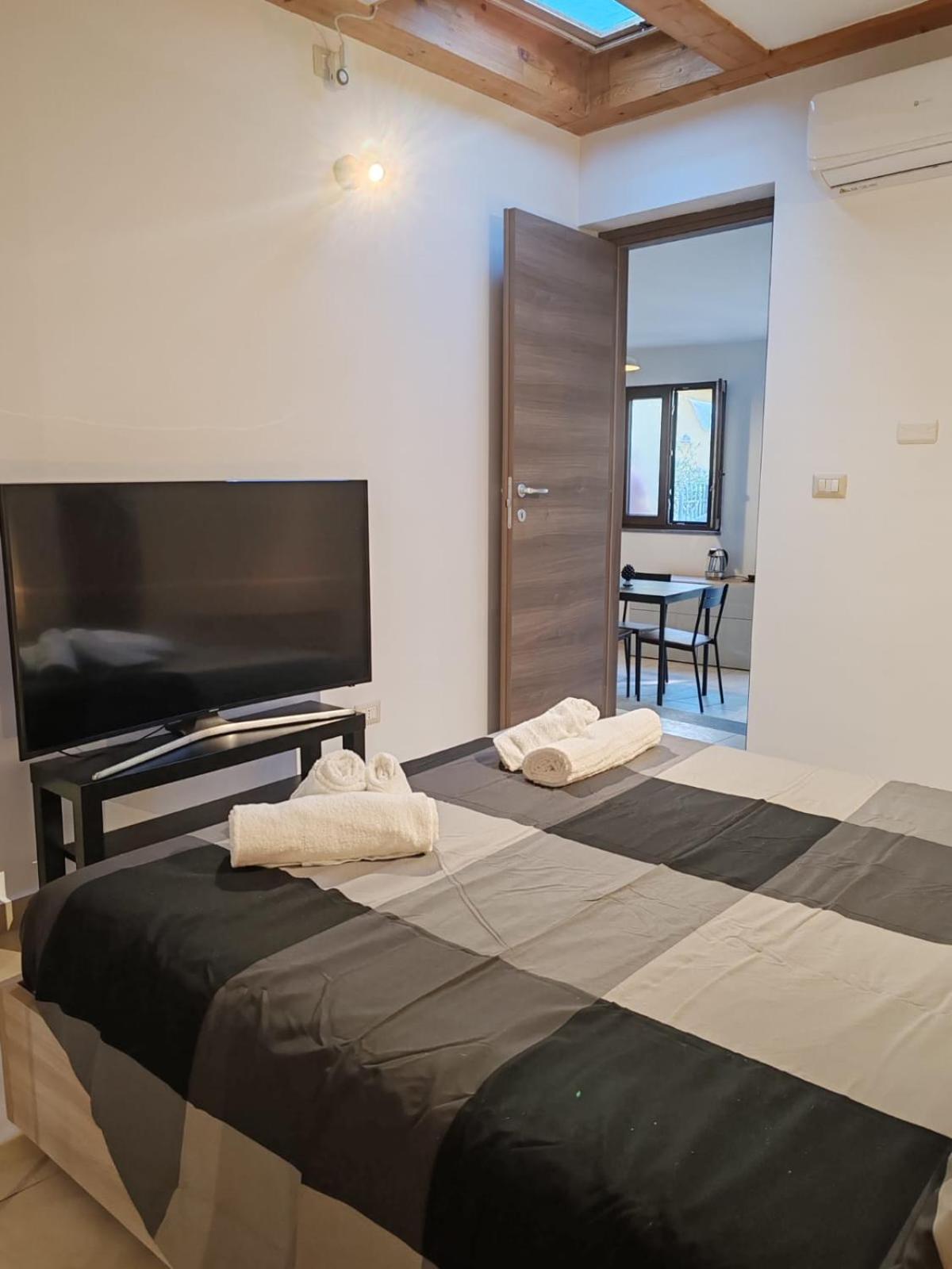 Etna Garden House: Oasis In The Heart Of Catania Villa ภายนอก รูปภาพ