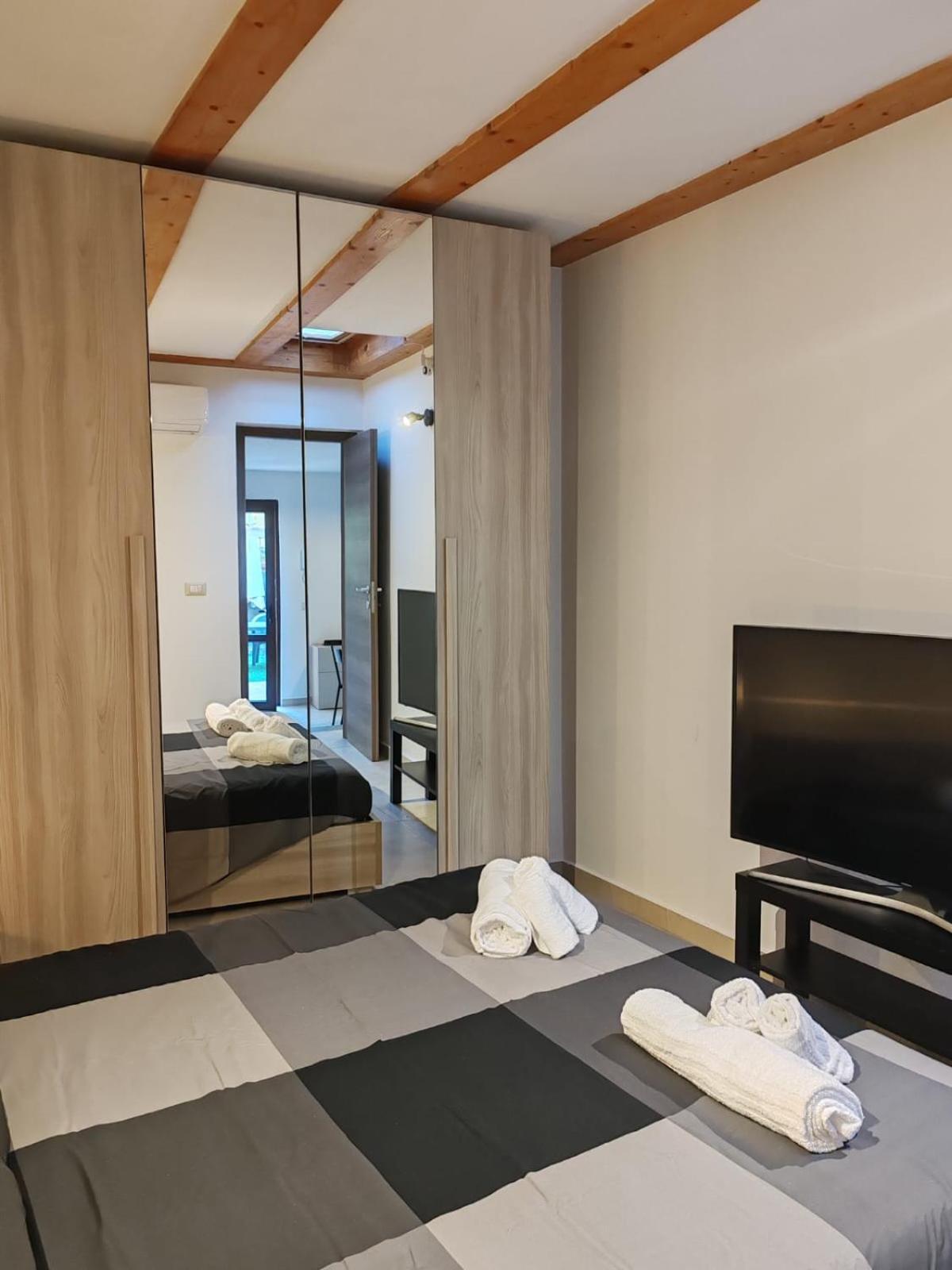Etna Garden House: Oasis In The Heart Of Catania Villa ภายนอก รูปภาพ